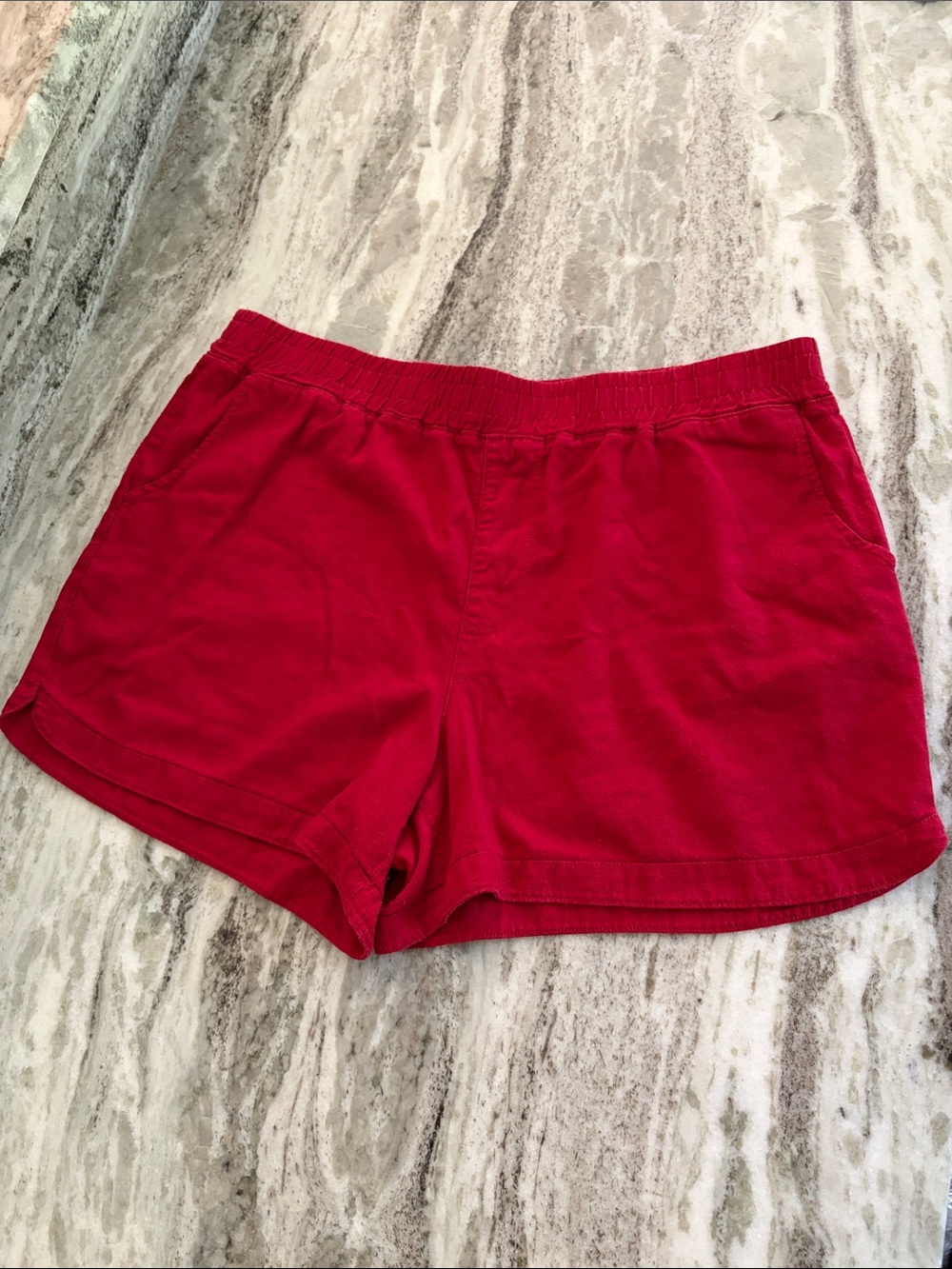 Red High Waist Shorts Size XL